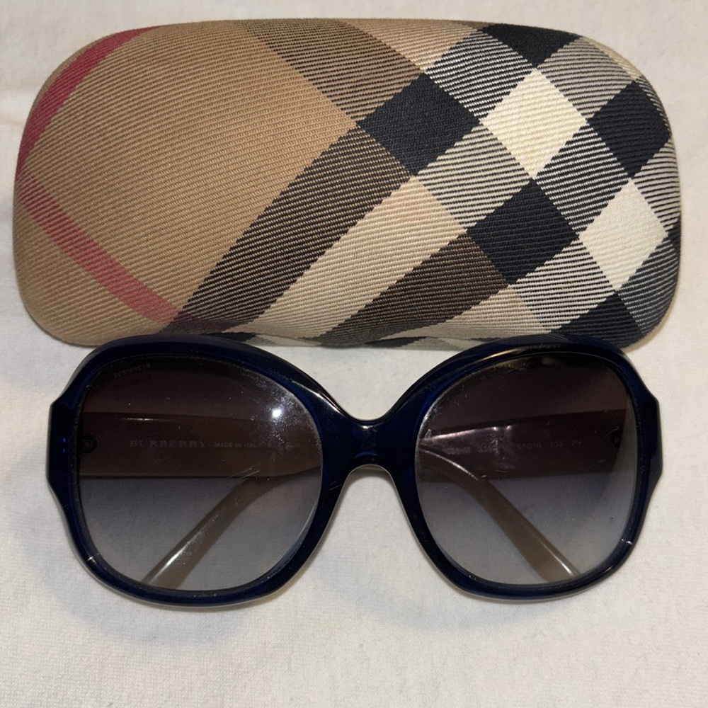 Authentic Burberry Blue Nova sunglasses